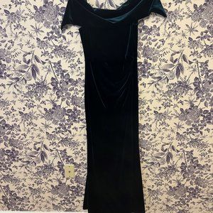 Vince Camuto (Size 10) Emerald Green **Velvet** Dress Off the Shoulder